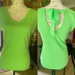 Hard to find EUC Vintage Lilly Pulitzer tank sweater top ribbon tie back green